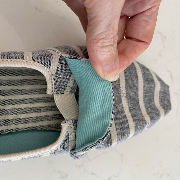 TOMS Alpargata Rope Slip On Stripe Recycled Canvas Shoe Blue Off Wht Sz 9 NWOT - Picture 6 of 13